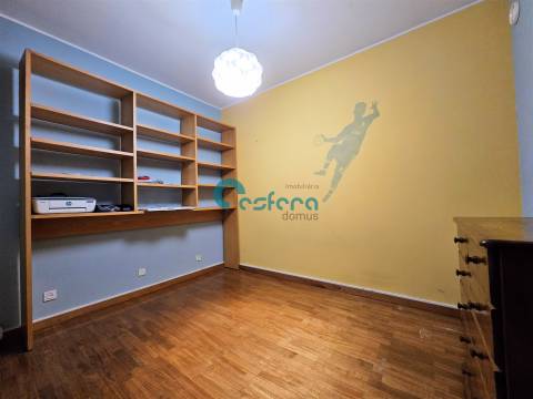 T3+1 com 2 garagens box - Vilar Paraíso, Quinta Rosas, Gaia