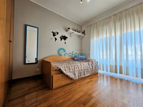 T3+1 com 2 garagens box - Vilar Paraíso, Quinta Rosas, Gaia