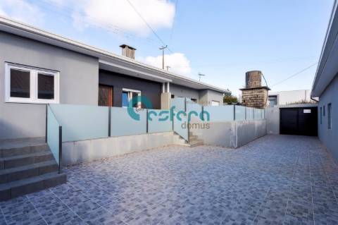 Moradia Geminada T2 Venda em Seroa,Paços de Ferreira