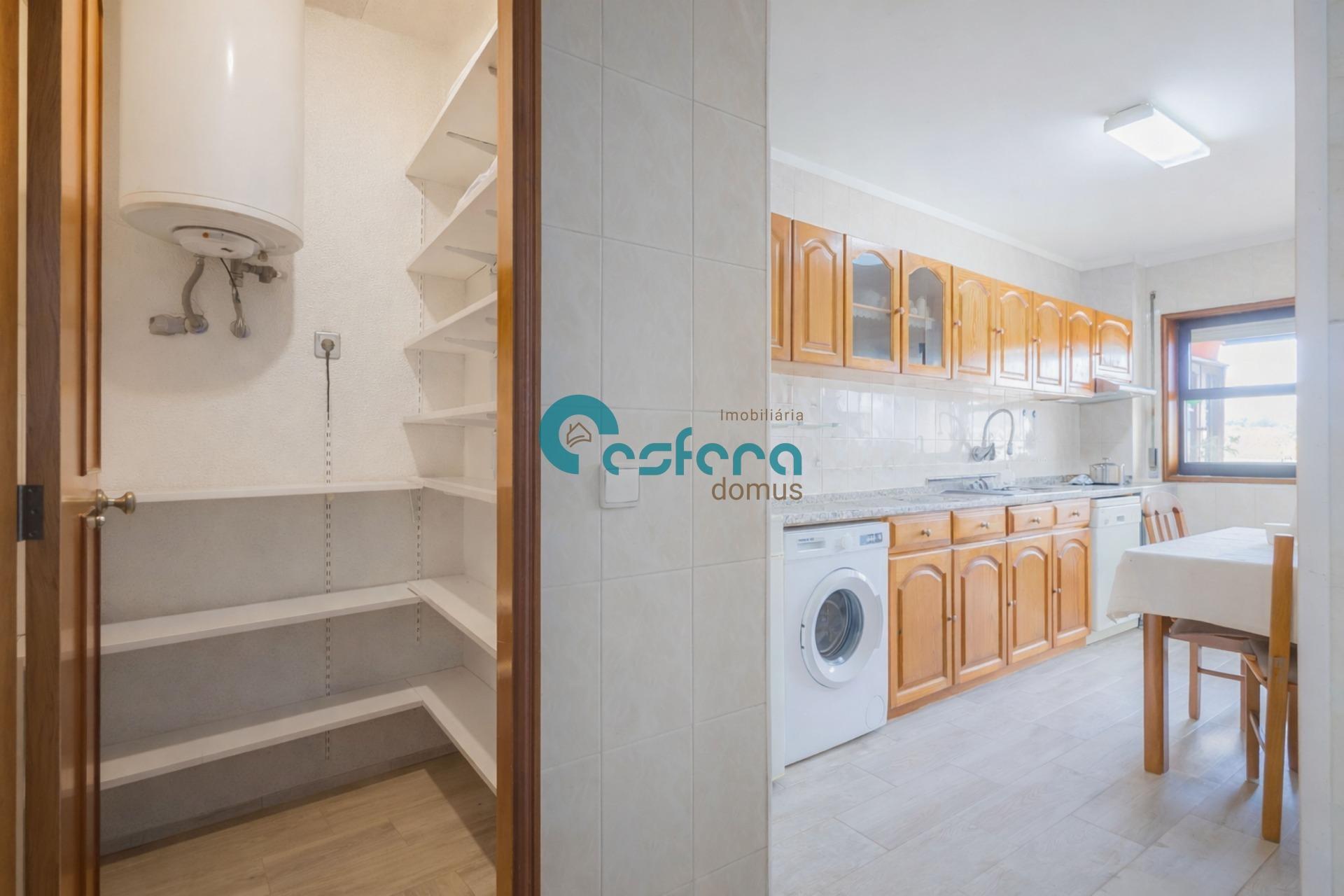 Apartamento T3 Venda em Vilar de Andorinho,Vila Nova de Gaia