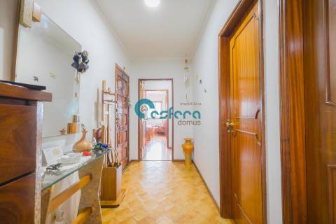 Apartamento T3 Venda em Vilar de Andorinho,Vila Nova de Gaia