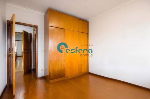 Apartamento T3 Venda em Vilar de Andorinho,Vila Nova de Gaia