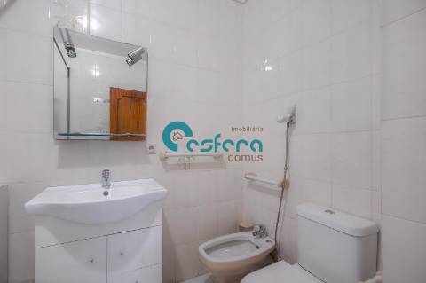 Apartamento T3 Venda em Vilar de Andorinho,Vila Nova de Gaia