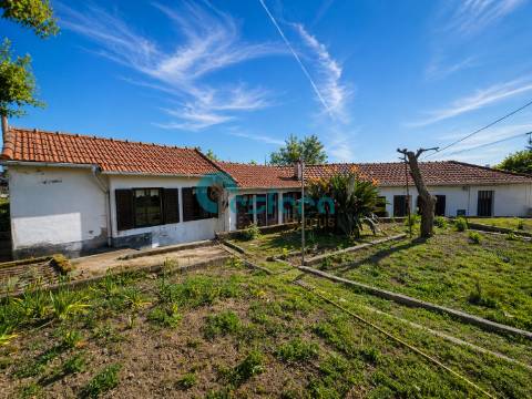 Moradia T3 Venda em Oliveira do Douro,Vila Nova de Gaia