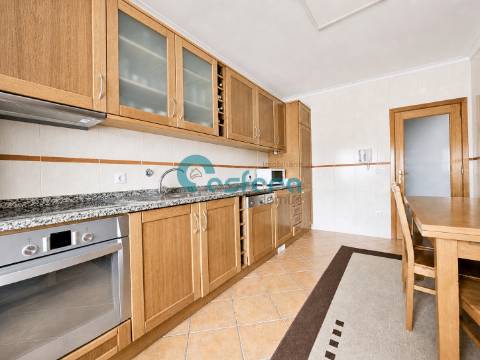 Apartamento T3 Venda em Rio Meão,Santa Maria da Feira
