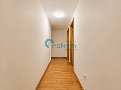 Apartamento T2 Venda em Oliveira do Douro,Vila Nova de Gaia