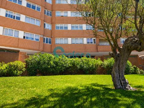 Apartamento T2 Venda em Oliveira do Douro,Vila Nova de Gaia