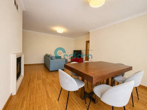 Apartamento T2 Venda em Oliveira do Douro,Vila Nova de Gaia