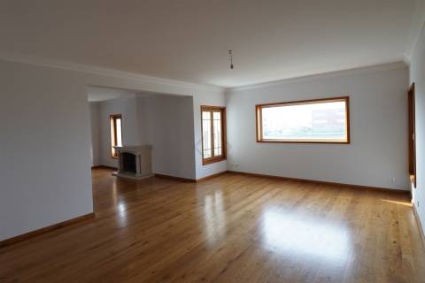 Moradia T4 Venda em Gulpilhares e Valadares,Vila Nova de Gaia