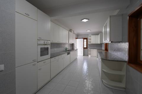 Moradia T4 Venda em Gulpilhares e Valadares,Vila Nova de Gaia