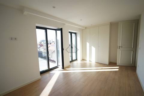 Apartamento T3 DUPLEX Venda em Cedofeita, Santo Ildefonso, Sé, Miragaia, São Nicolau e Vitória,Porto