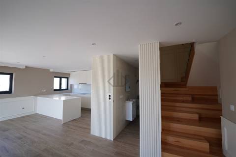 Apartamento T3 DUPLEX Venda em Cedofeita, Santo Ildefonso, Sé, Miragaia, São Nicolau e Vitória,Porto