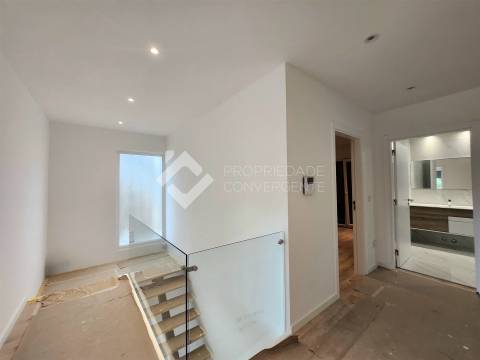 Moradia Isolada T4 - Azeitão