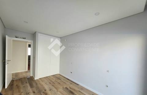 Moradia Isolada T3 - Fernão Ferro