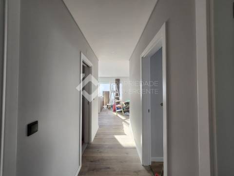 Moradia Isolada T3 - Fernão Ferro