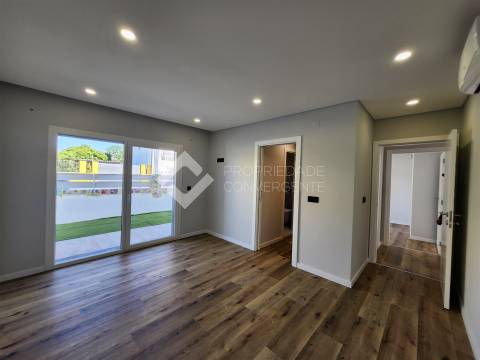 Moradia Isolada T3 - Fernão Ferro