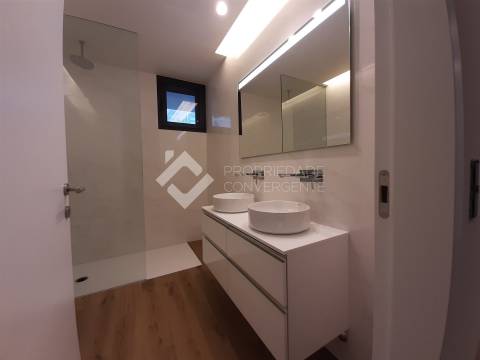 Apartamento T3- Vila Nova de Gaia, Mafamude e Vilar do Paraíso