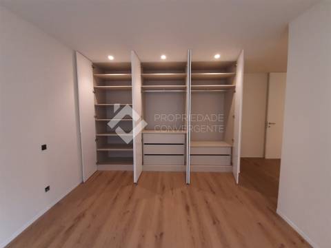 Apartamento T3- Vila Nova de Gaia, Mafamude e Vilar do Paraíso