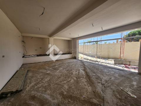 Moradia Isolada T4 Venda em Azeitão (São Lourenço e São Simão),Setúbal