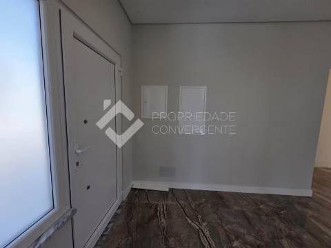 Moradia Isolada T5 Venda em Azeitão (São Lourenço e São Simão),Setúbal