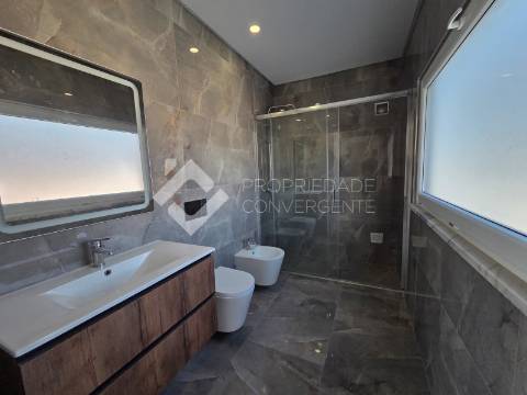 Moradia Isolada T5 Venda em Azeitão (São Lourenço e São Simão),Setúbal