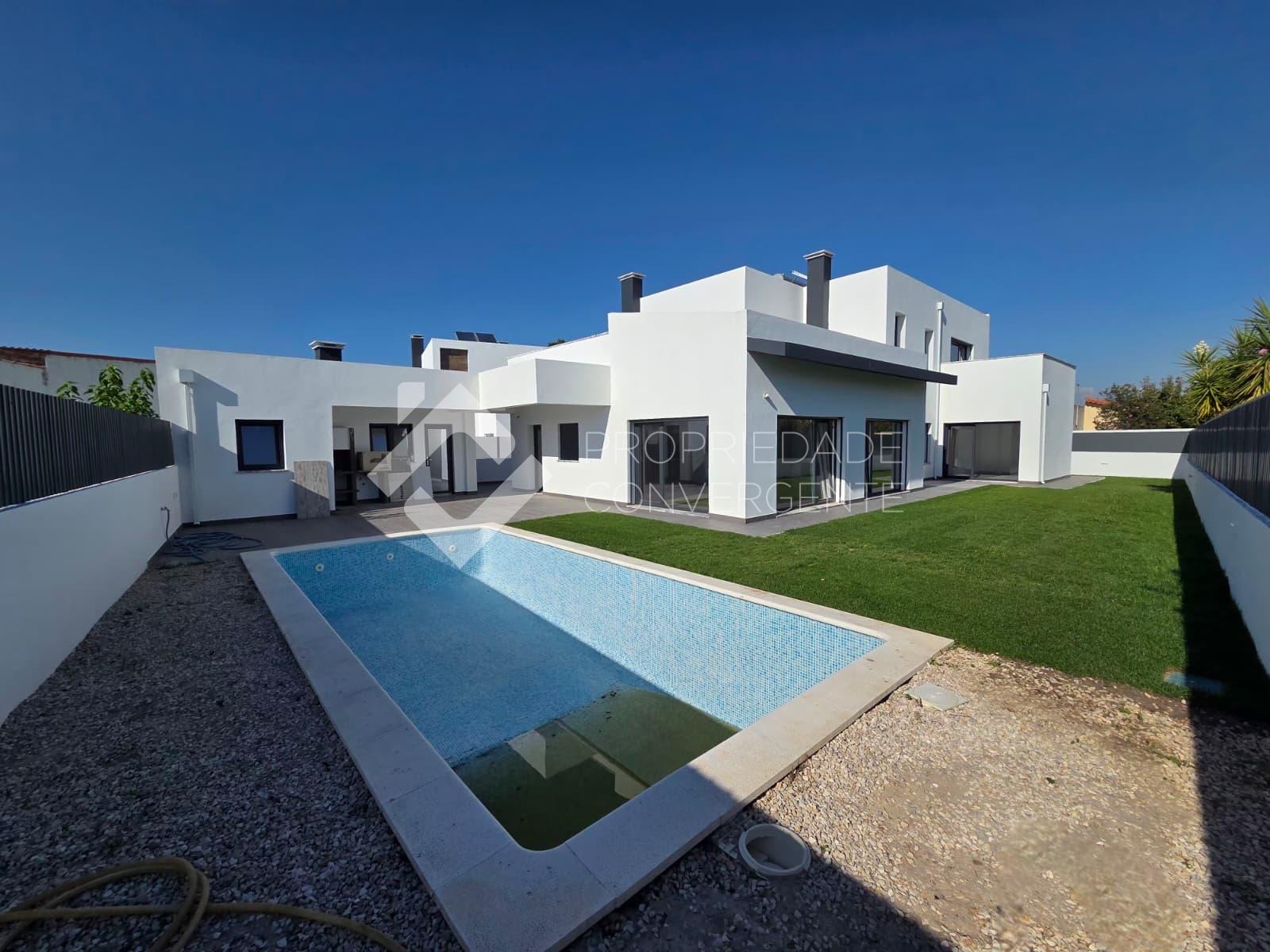 Moradia Isolada T5 Venda em Azeitão (São Lourenço e São Simão),Setúbal