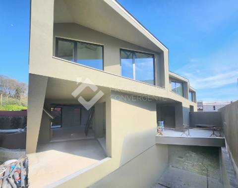 Moradia T3+1 Venda em Canidelo,Vila Nova de Gaia