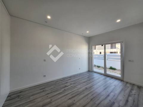 Moradia T3 Venda em Fernão Ferro,Seixal