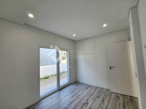 Moradia T3 Venda em Fernão Ferro,Seixal