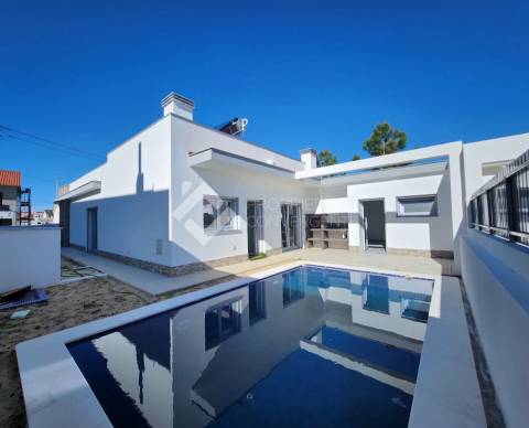 Moradia T3 Venda em Fernão Ferro,Seixal