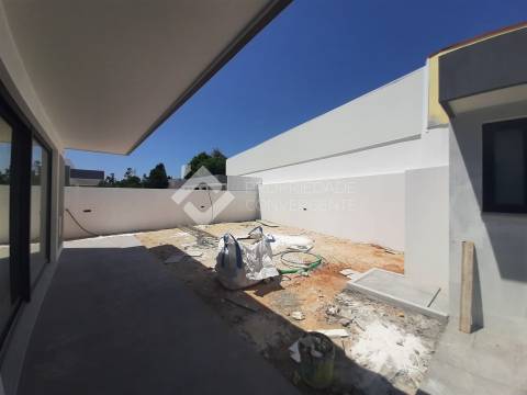 Moradia Isolada T4 Venda em Santa Maria da Feira, Travanca, Sanfins e Espargo,Santa Maria da Feira