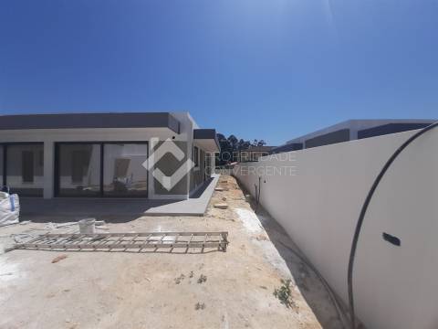 Moradia Isolada T4 Venda em Santa Maria da Feira, Travanca, Sanfins e Espargo,Santa Maria da Feira