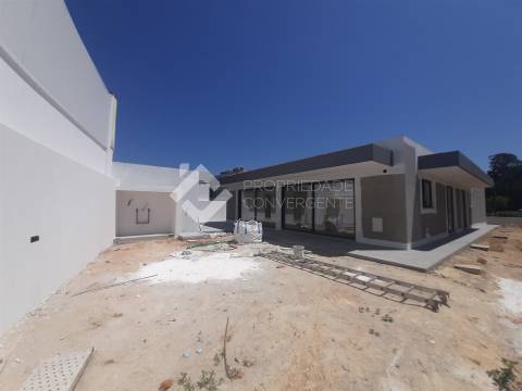 Moradia Isolada T4 Venda em Santa Maria da Feira, Travanca, Sanfins e Espargo,Santa Maria da Feira