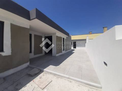 Moradia Isolada T4 Venda em Santa Maria da Feira, Travanca, Sanfins e Espargo,Santa Maria da Feira