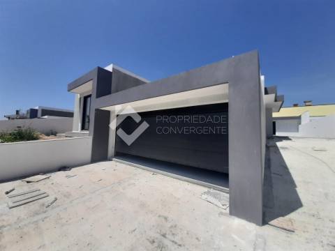 Moradia Isolada T4 Venda em Santa Maria da Feira, Travanca, Sanfins e Espargo,Santa Maria da Feira