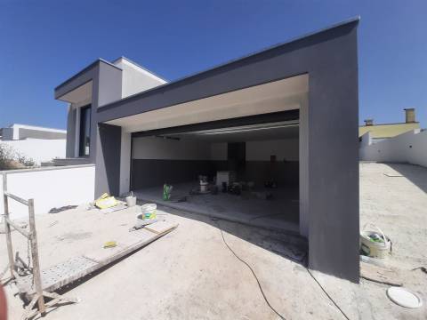 Moradia Isolada T4 Venda em Santa Maria da Feira, Travanca, Sanfins e Espargo,Santa Maria da Feira