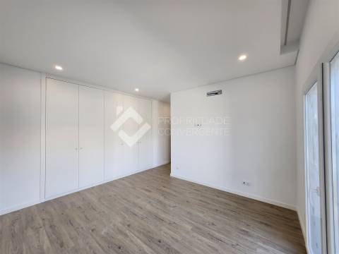 Moradia Isolada T4 Venda em Azeitão (São Lourenço e São Simão),Setúbal