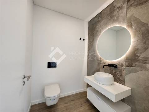 Moradia Isolada T4 Venda em Azeitão (São Lourenço e São Simão),Setúbal