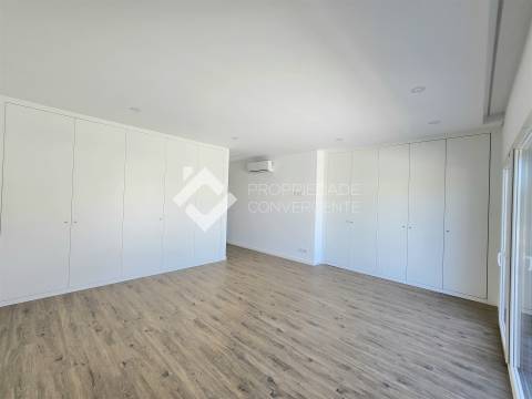 Moradia Isolada T4 Venda em Azeitão (São Lourenço e São Simão),Setúbal