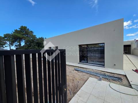 Moradia T4 Venda em Azeitão (São Lourenço e São Simão),Setúbal