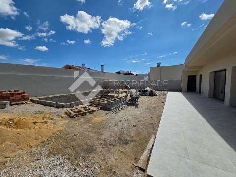 Moradia T4 Venda em Azeitão (São Lourenço e São Simão),Setúbal