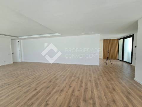 Moradia T4 Venda em Azeitão (São Lourenço e São Simão),Setúbal