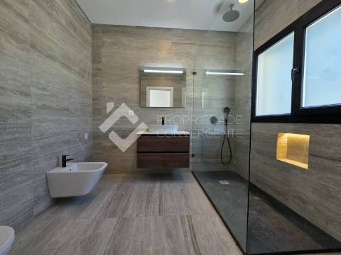 Moradia T4 Venda em Azeitão (São Lourenço e São Simão),Setúbal