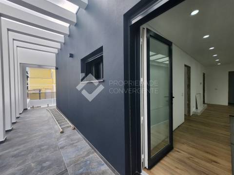 Moradia Isolada T4 Venda em Azeitão (São Lourenço e São Simão),Setúbal