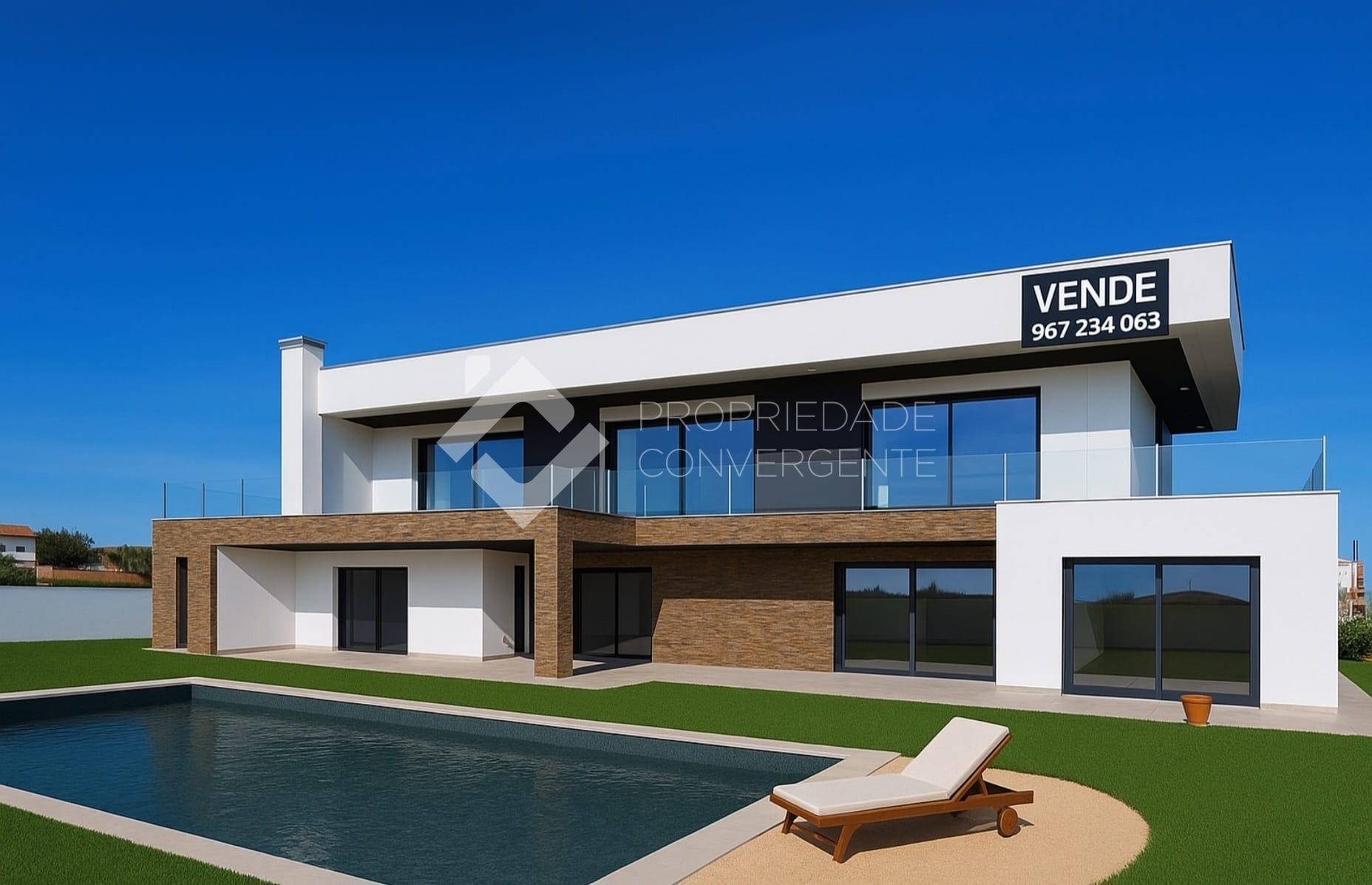 Moradia Isolada T6 Venda em Fernão Ferro,Seixal