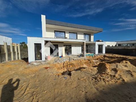 Moradia Isolada T6 Venda em Fernão Ferro,Seixal