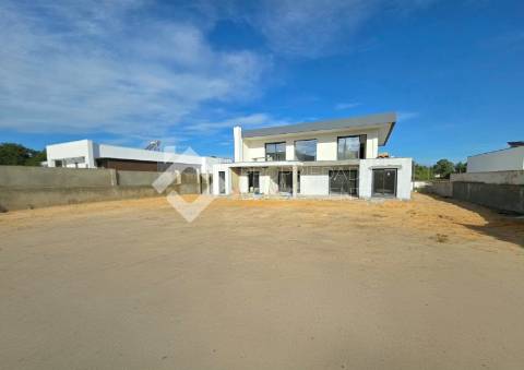 Moradia Isolada T6 Venda em Fernão Ferro,Seixal