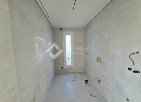 Moradia Isolada T6 Venda em Fernão Ferro,Seixal