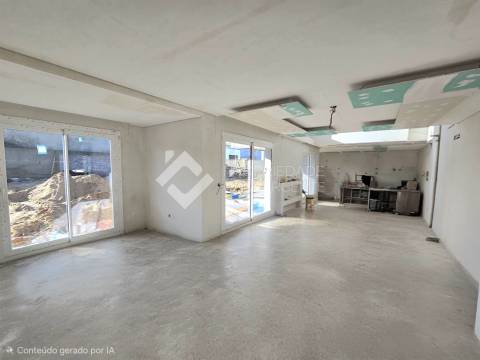 Moradia Isolada T6 Venda em Fernão Ferro,Seixal