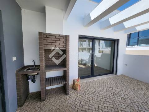 Moradia T4 Venda em Fernão Ferro,Seixal